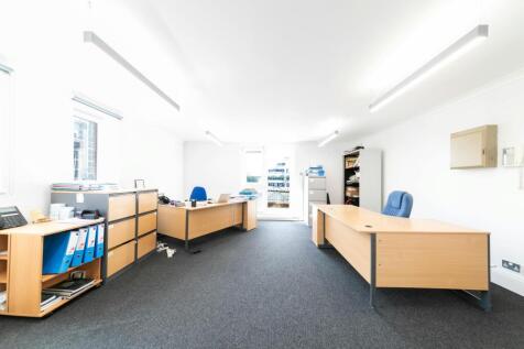 Suite 3, 17 Pepper Street -2.jpg