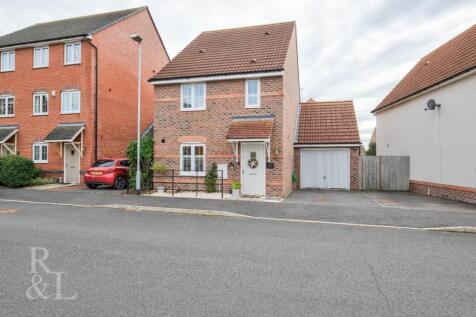 25 Maygreen Avenue (1).jpg