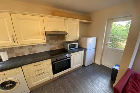 Charles Ave, Lenton Abbey, NG9 2SH photo 3