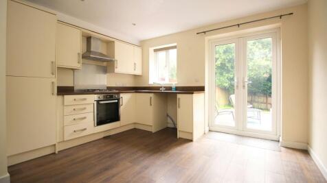 Manor Chase, Beddau, CF38 2JF photo 4