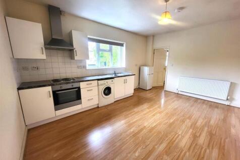 Open Plan Kitchen/ Sitting Room Pic 2