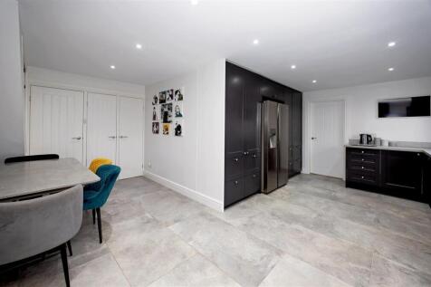 Kitchen 1.5 SAPL3692-20251124-DxO_DeepPRIME XD2s.j