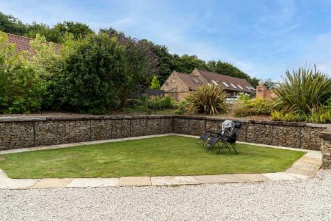 Beautiful space to sit or play