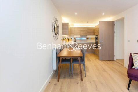 Duke of Wellington Avenue, London, SE18 photo 4