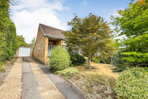 Bassett Green Close