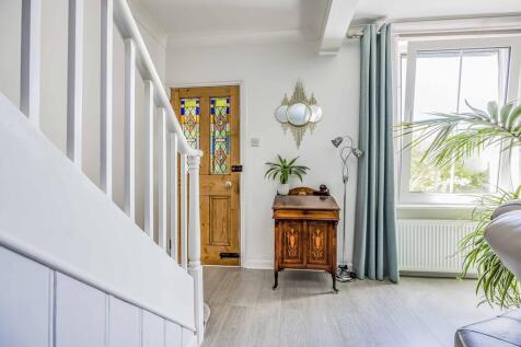 2 Myrtle Cottages...