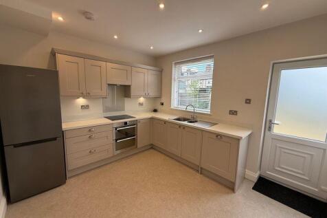 Balfour Grove kitchen.jpeg