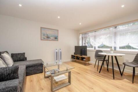 2-bed flat on Millbrook Road East, Southampton, £1,350/mo