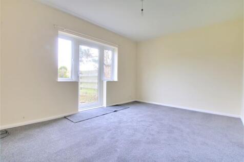 Fairway, Chatteris photo 3