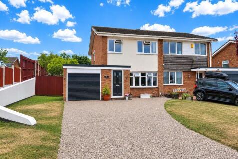 Burntwood, WS7 - property photo