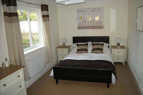Singleton Oast, Hoxton Close, Singleton, Ashford, TN23 photo 4