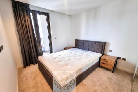 1 Segrave Walk, W2 photo 3