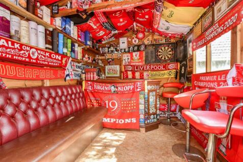 Workshop/Outbuildings