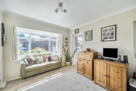 1346778-3-68bb30b...