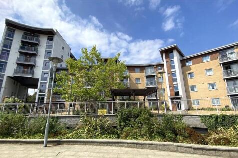Bracknell, RG12 - property photo