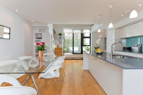 Kitchen &amp; Dining