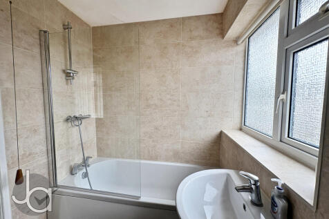 20250818_10485629...