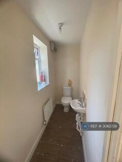 Sims Lane, Gloucester, GL2 photo 5