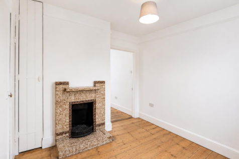 Hedingham Road, Halstead photo 3