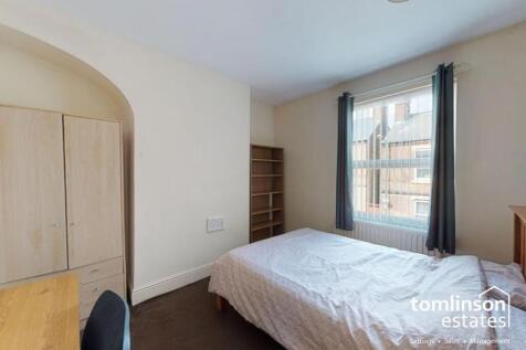 4 bedroom HMO