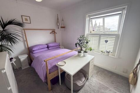 19 Piggott Street, Brighouse, West Yorkshire, HD6 2DP photo 5