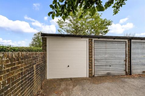 Garage 6
