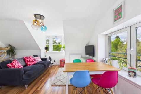 Open Plan Living / Dining / Kitchen