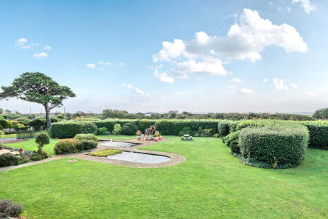 1376032-26-690df8...