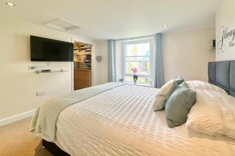 Bedroom 1 From Door.JPG