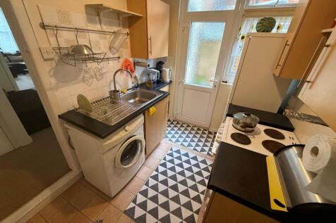 Stafford Road, Shirley, Southampton, SO15 photo 5