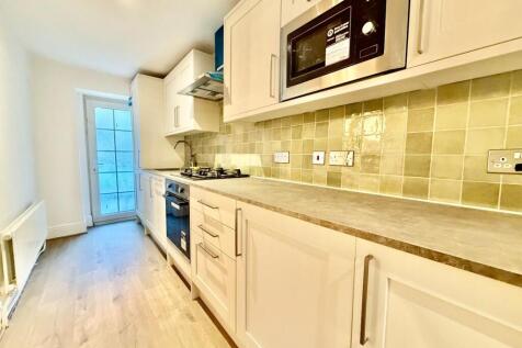 Dartmouth Road, Sydenham, London, SE26 photo 4