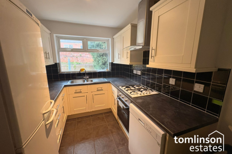 Harrington Drive, Lenton, Nottingham, NG7 1JJ photo 3