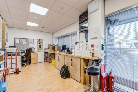 7 English Business Park Final15.jpg