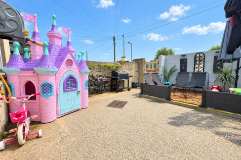 Rear Garden.png