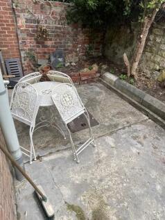 20 Ellis Leazes, Durham photo 4