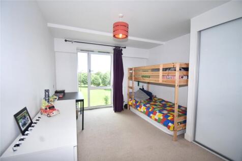 Baily, Parkway, Newbury, Berkshire, RG14 photo 4