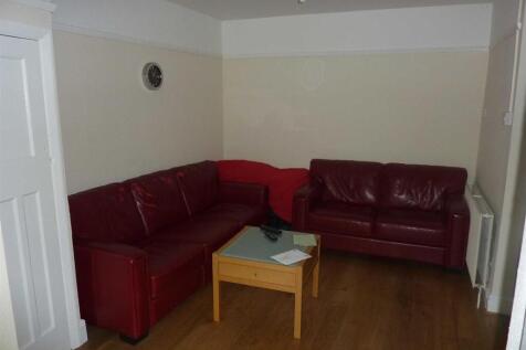3 Maynards Road, Hemel Hempstead, HP2 photo 4