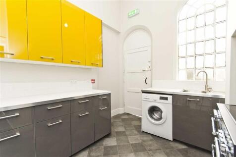 Modern Kitchen wi...