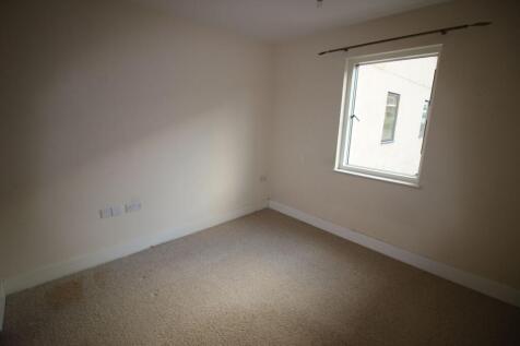 Falcon Drive, Cardiff, CF10 photo 4