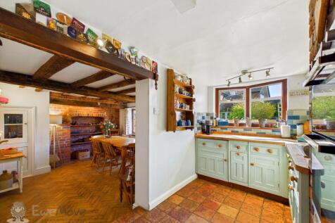 Kitchen b
