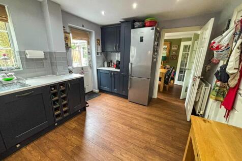 tlc_fe2a35e0-c16b-49d0-a6f4-00dd1b701d07_5781b4a.j