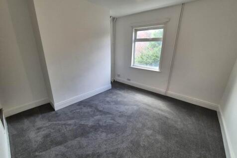 Stafford Road, Oakengates,  photo 5