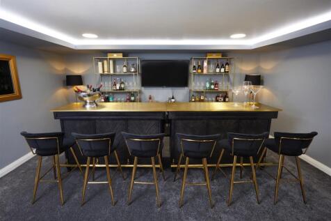 Broad View_Interior_036.jpg