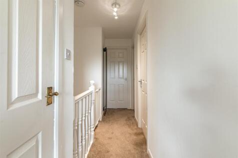 3 Abbotsview Gardens Galashiels 42.jpg