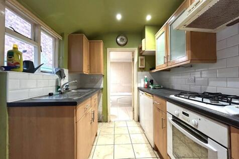 Beaconsfield Place, Newport Pagnell photo 3