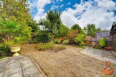 7 Lichfield Ave (18).jpg