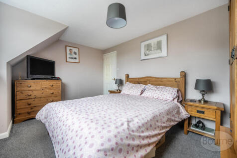 01f59528-f6e1-4fe...