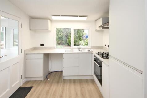 kitchen a.JPG