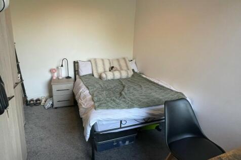 £182pppw Bills Incl, Whitby Road, Manchester, M14 photo 5