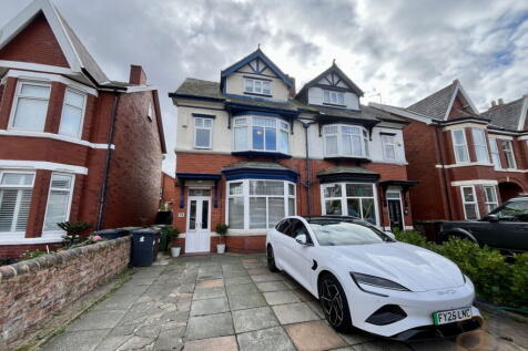 Click to visit Rightmove listing